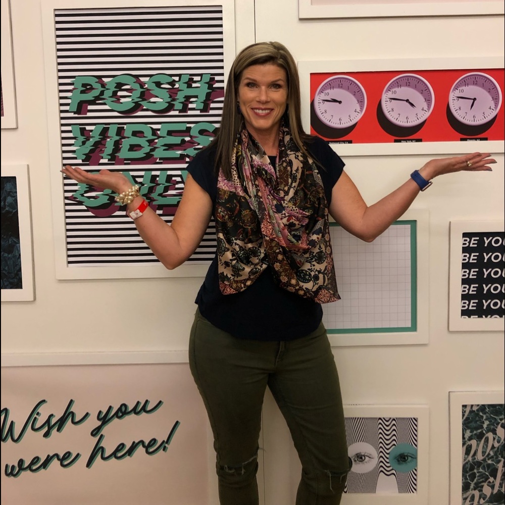 Meet your Posher, Kary
